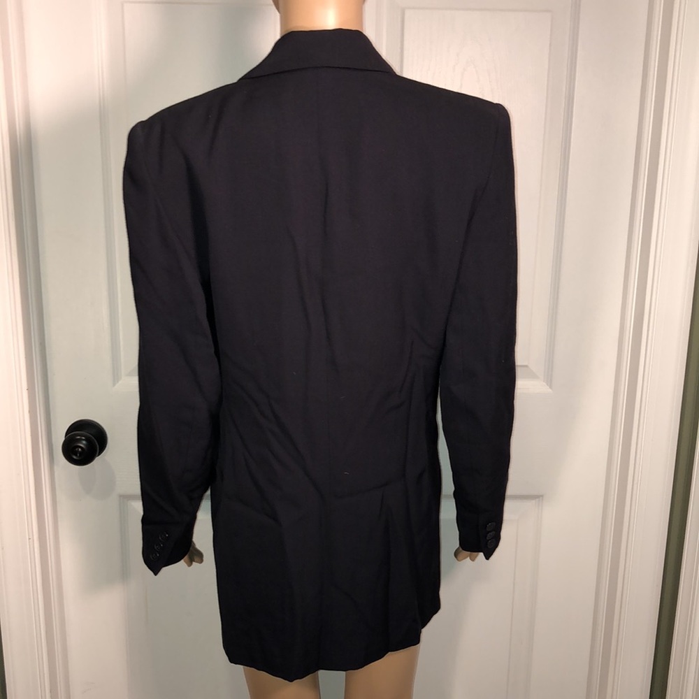 Chaus Navy Blazer. 8 - Picture 5 of 8